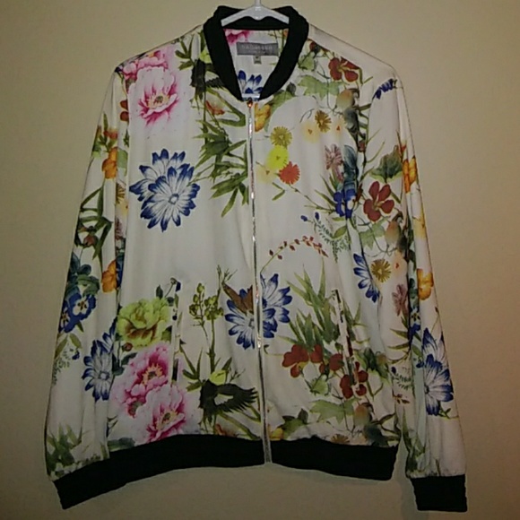 bagatelle Jackets & Blazers - 💥LAST CHANCE💥 Bagatelle Floral Bomber Jacket